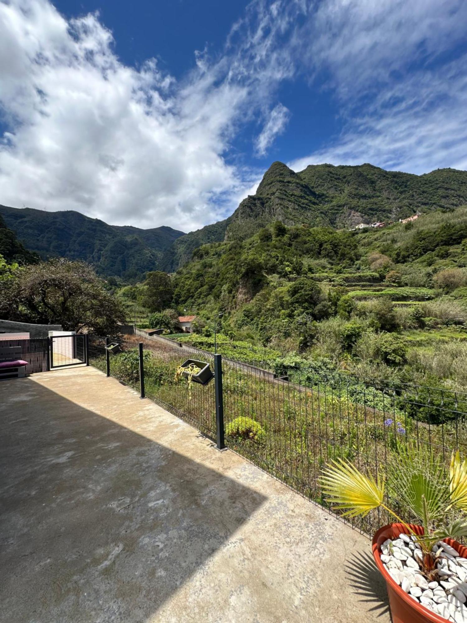 The Green Valley House São Vicente 外观 照片